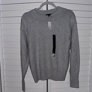 Banana Republic Gray Crew Neck Sweater
